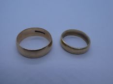 Two 9ct yellow gold wedding bands, one size T, one size M, marked 375, 8g approx