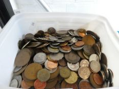 A box of mixed UK and Worldwide coinage