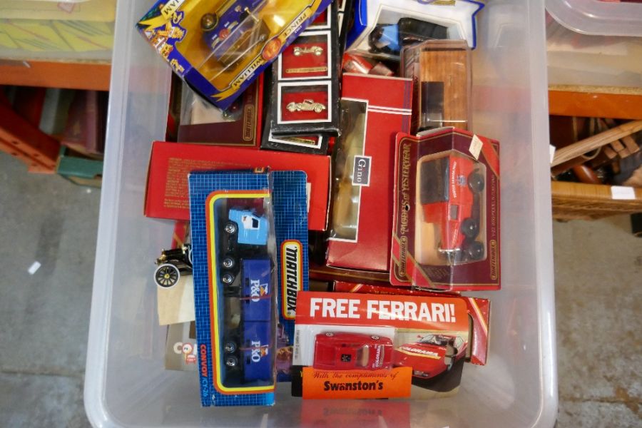 Four boxes of die cast vehicles including Corgi and Matchbox, mainly boxed - Image 4 of 6