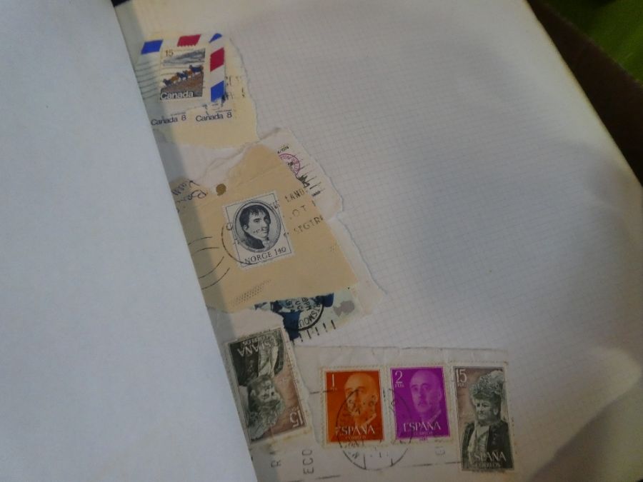 A quantity of First Day Covers in albums (many hundreds), and other stamps, GB and Worldwide, some 1 - Image 4 of 6