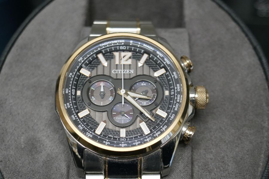 A pair of Citizen Eco-Drive watches case no.s B620-SO94071 and B612-SO840083 with stainless steel st - Image 3 of 3