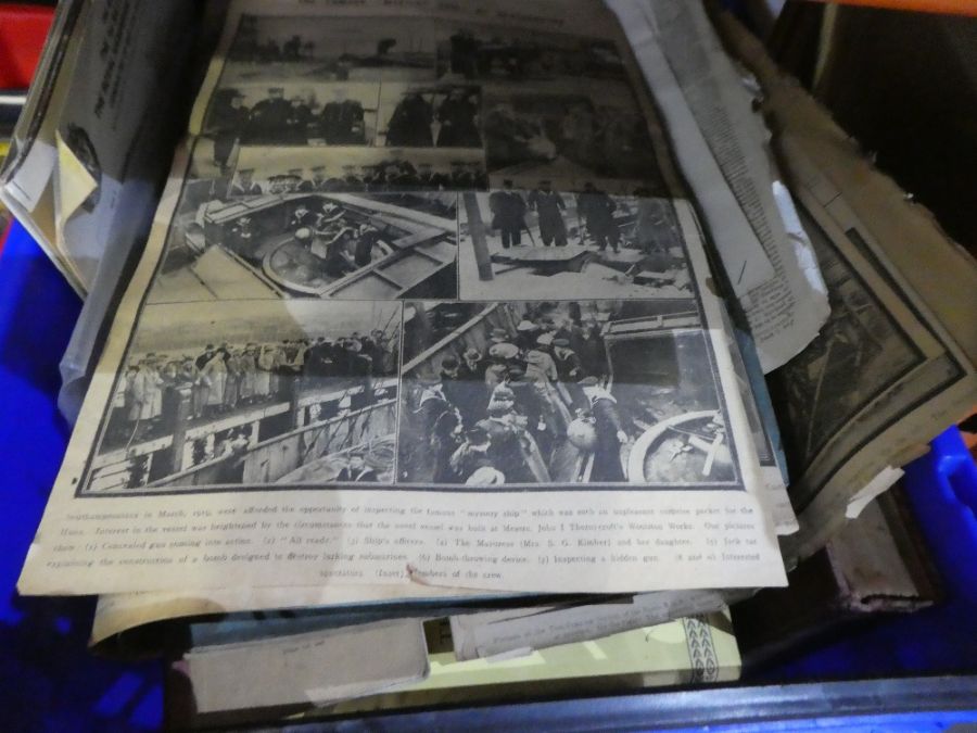 A good lot of military books and ephemera, mainly relating to the Hampshire Regiment (3 boxes) - Image 4 of 27