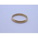 22ct yellow gold wedding band, size M, marked 22, approx 2.7g