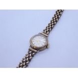 Vintage 9ct yellow gold Avia ladies wristwatch with fancy link strap, champagne dial, on 9ct yellow