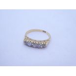 Antique 18ct yellow gold diamond ring set with 5 graduating diamonds, marked 18ct, size L