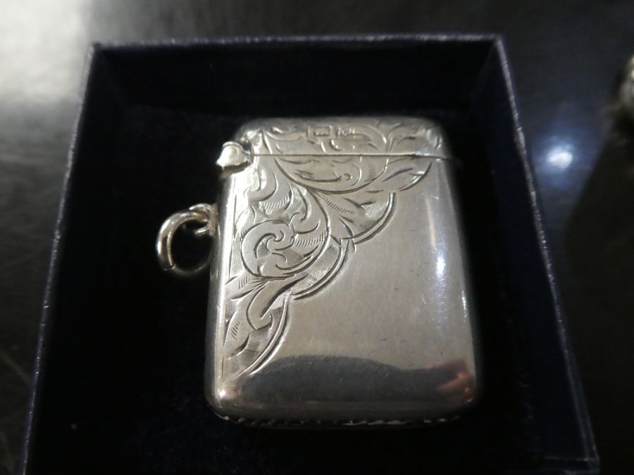 A novelty silver Victorian miniature tankard possibly Dutch, with foreign mark, Sheffield 1894 Samue - Image 2 of 3