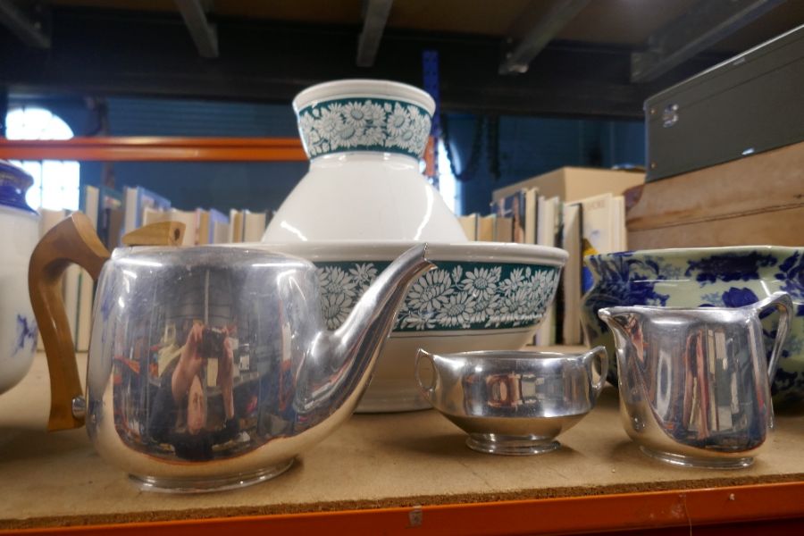 A Picquot ware four piece tea and coffee set, and sundry - Image 3 of 5
