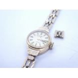 Vintage 9ct yellow gold ladies 'Rotary' wristwatch with 9ct gold gatelink design bracelet, champagne