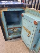 An early 20th Century safe by Wakker &Worsey, with internal draw and key
