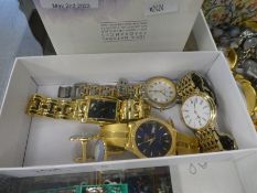 Vintage watches to include Seiko automatic example, Claude Valentino, Seiko, etc