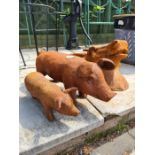 Medium cast iron pig mother and baby cast iron pig