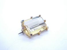 Yellow metal brooch mount, large citrine, AF, needs re-setting