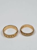 Two 9ct gold wedding bands both marked 375 of decorative design size O & L, approx 4.55g