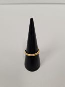 22ct yellow gold wedding band, marked 22, size N/O, approx 3.15g