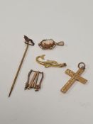 9ct gold cross pendant marked 375  9ct gold watch link, 9ct gold stick pin, yellow metal Dolphin cha