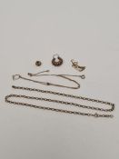 9ct gold belcher chain marked 9C, fine 9ct gold chain, 9ct gold bracelet earring and heart etc, appr