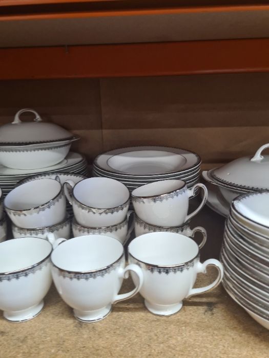 A quantity of Royal Grafton dinner and teaware - Image 7 of 10