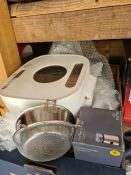 A Hoover cylinder vacuum, a bread maker and sundry