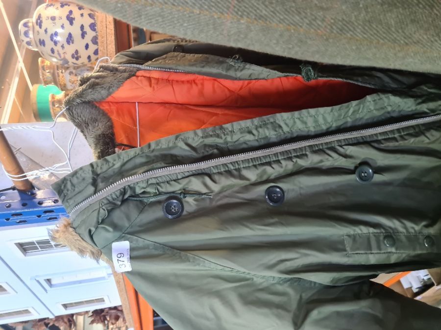 Two Outdoor jackets, mens size M - Image 2 of 6