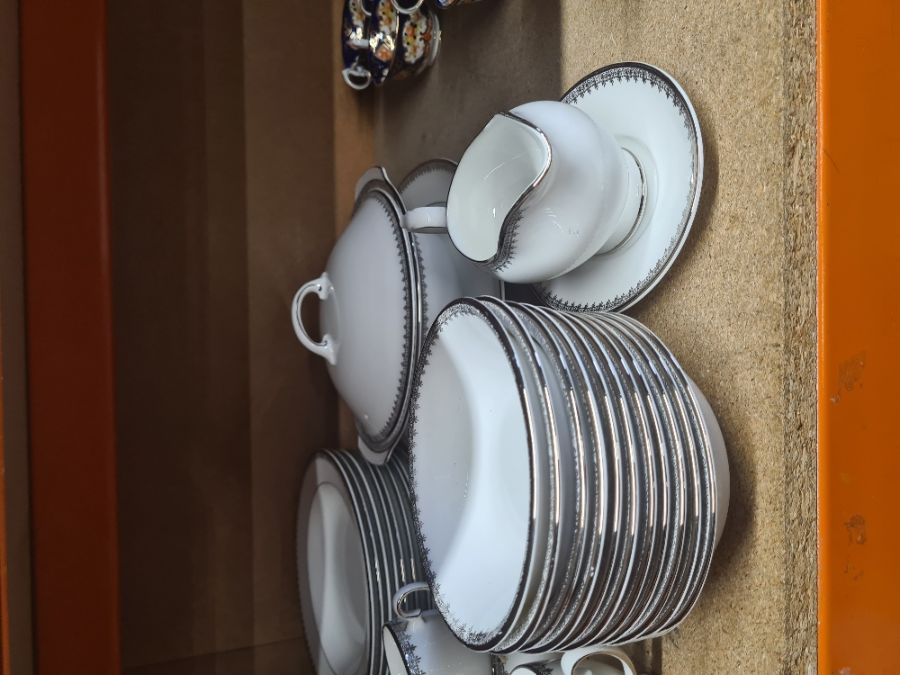 A quantity of Royal Grafton dinner and teaware - Image 3 of 10