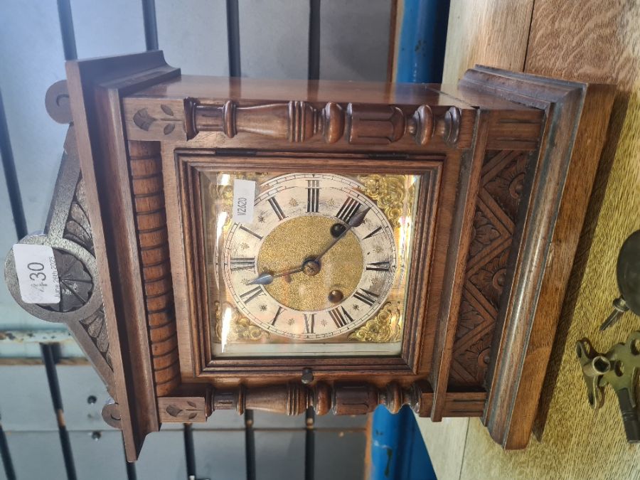 A wooden cased mantle clock with brass and painted dial, Roman numerals - Image 2 of 6