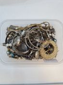 Tray of mixed costume jewellery and earrings