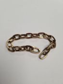 8ct yellow gold bracelet of large hollow links, marked 333, 21cm, approx 12.18g
