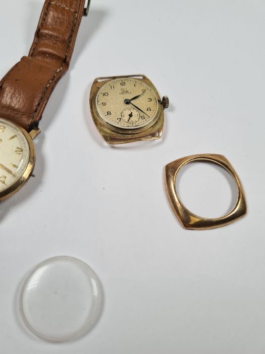 9ct yellow gold cased wristwatch by Record, aprox 5.82g gold only, plus a 9ct gold cased Roamer Prem - Image 4 of 6