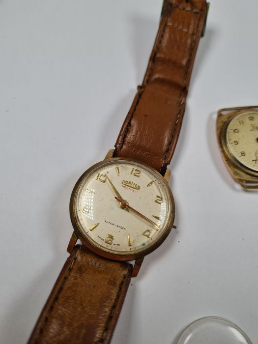 9ct yellow gold cased wristwatch by Record, aprox 5.82g gold only, plus a 9ct gold cased Roamer Prem - Image 2 of 6