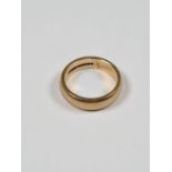 9ct yellow gold wedding band, marked 375, size L, approx 4.68g