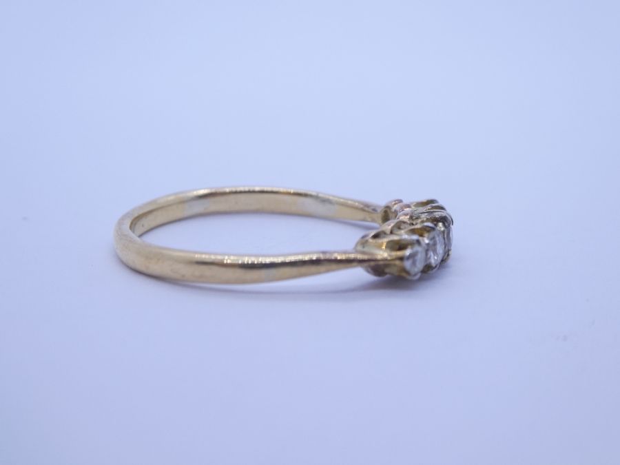 18ct yellow gold engagement ring set 5 graduating diamonds, marked 18c, size R, approx 3g - Image 3 of 3