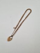 9ct yellow gold bracelet with heart shaped clasp and safety chain marked 375, Birmingham approx 4.86