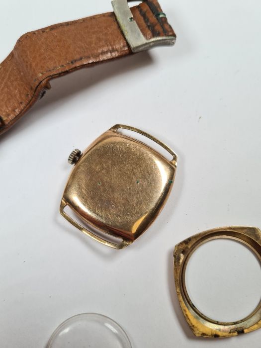 9ct yellow gold cased wristwatch by Record, aprox 5.82g gold only, plus a 9ct gold cased Roamer Prem - Image 6 of 6