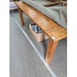 An modern Oak oblong dining table 180 x 137cm