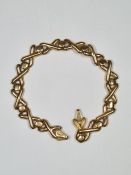 9ct yellow gold fancy link bracelet AF, no clasp, marked 375, 17cm, approx 4.5g