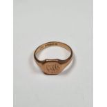 9ct yellow gold signet ring with hexagonal panel with inscribed initials, size O, approx 3.17g