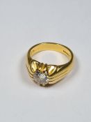 18ct yellow gold solitaire diamond ring, with single round brilliant cut diamond, approx 1.3 carat,