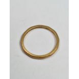 22nc yellow gold wedding band, size N, marked 22, London WWLd, approx 2.18g