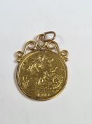 22ct yellow gold half Sovereign dated 1914, George V and George and The Dragon, suspended on yellow