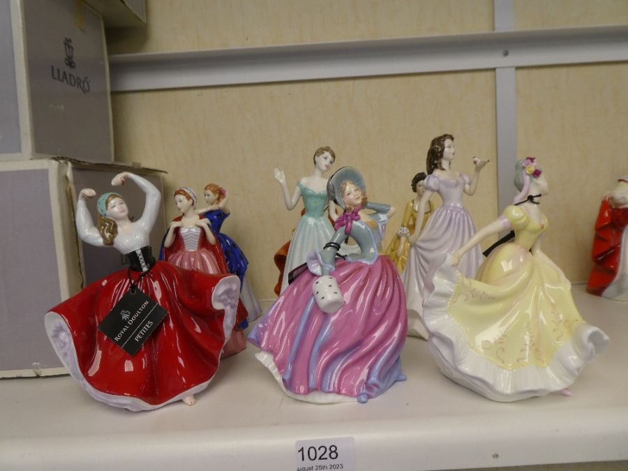 9 modern Royal Doulton figures of ladies - Image 11 of 15