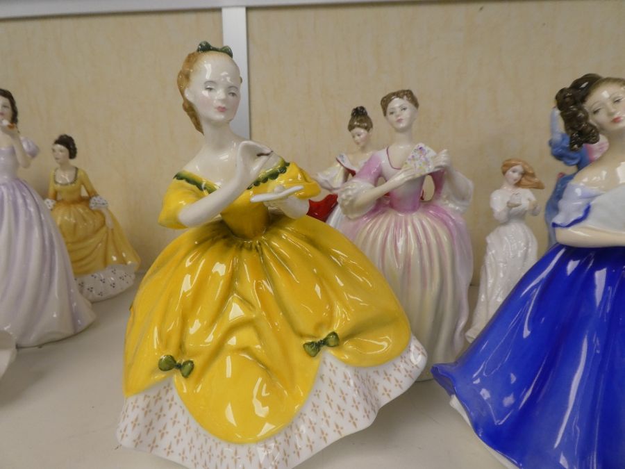 8 Royal Doulton figures of ladies to include Hannah and Elaine - Image 3 of 12