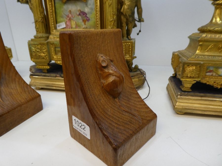 Robert Mouseman Thompson, a pair of book ends having carved mouse, 16cm - Image 6 of 7