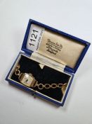 Vintage 9ct gold cased Avia wristwatch on 9ct gold strap marked 9ct, 12.99g approx