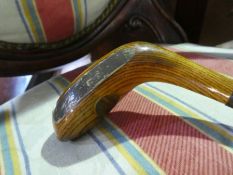 A wooden shafted golf putter handmade in St Andrews by Golf Classics