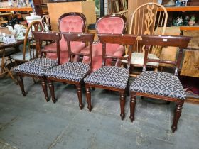 A set of 6 reproduction Victorian style bar back dining chairs