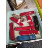 A selection of Victorinox Swiss penknives (9)