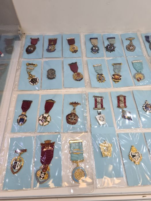 Of Masonic interest, a good quantity of Masonic medals and similar mainly 1950s and later to include - Image 2 of 6