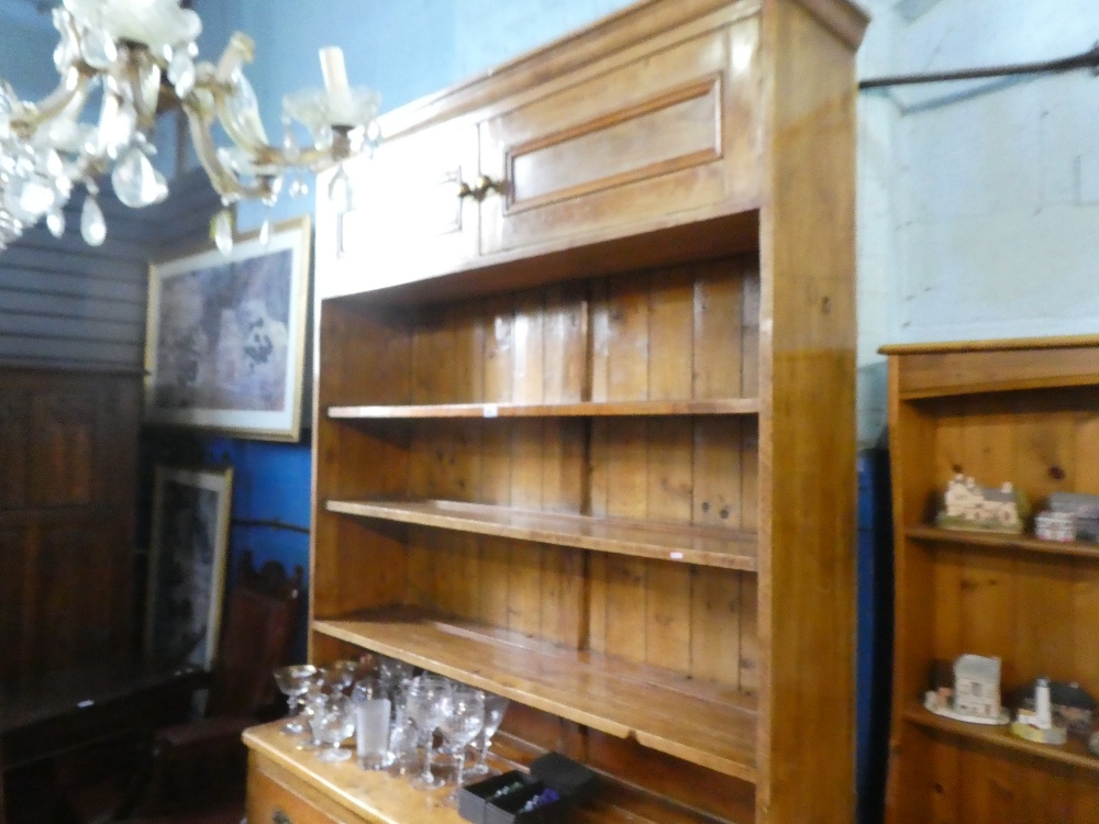 An old stripped pine dresser, the rack back having top cupboard - Image 8 of 10