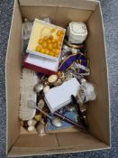 Box costume jewellery to include silver plated items, amber coloured beads, etc