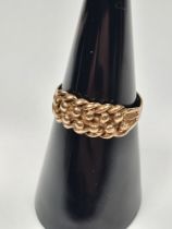 9ct yellow gold knot ring, marked 375, London, Size M, approx 2.35g